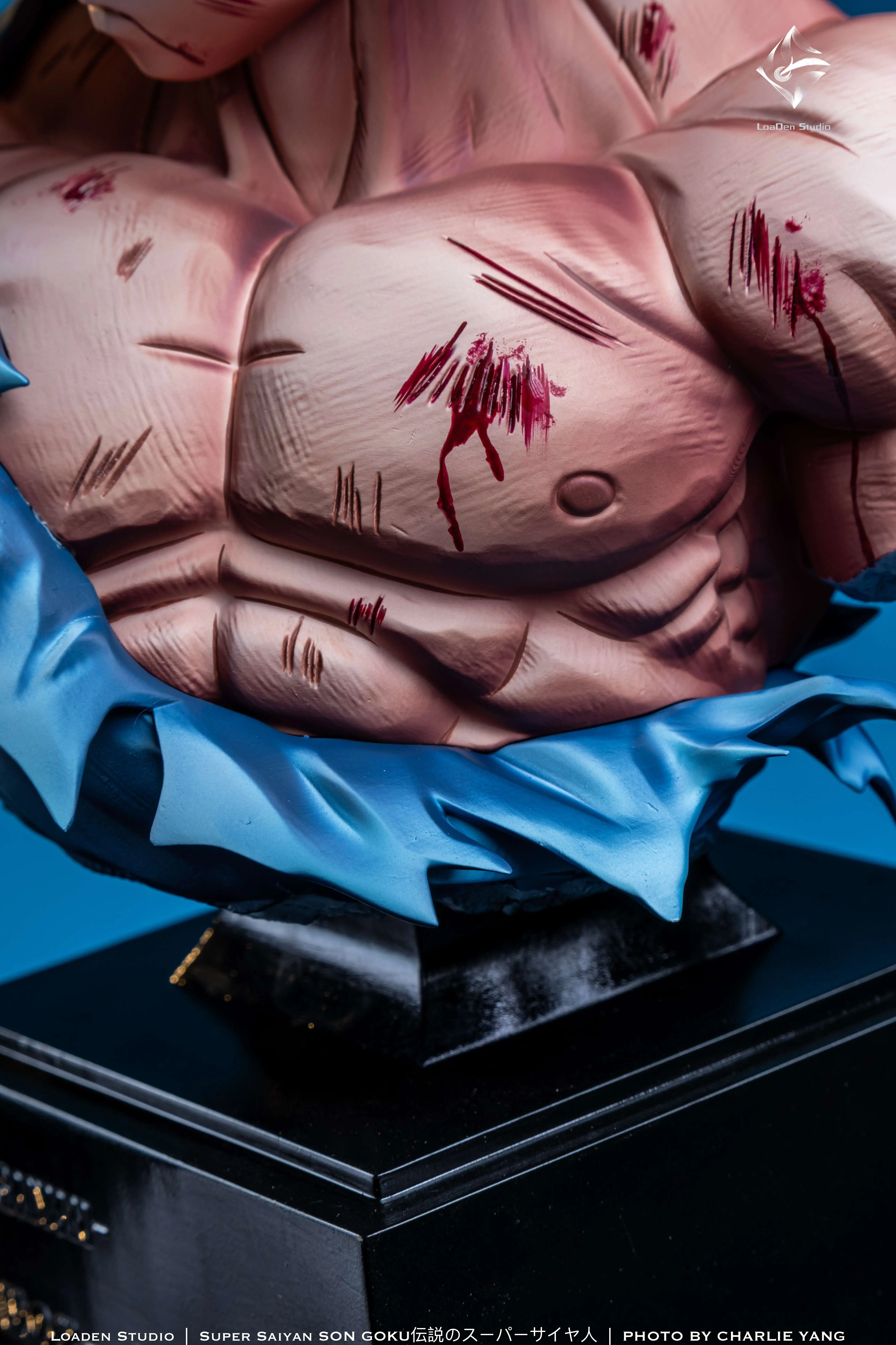 【Pre-sale】1/3 Scale 007 Bust of SS Goku-Dragon Ball-LoaDen Studio