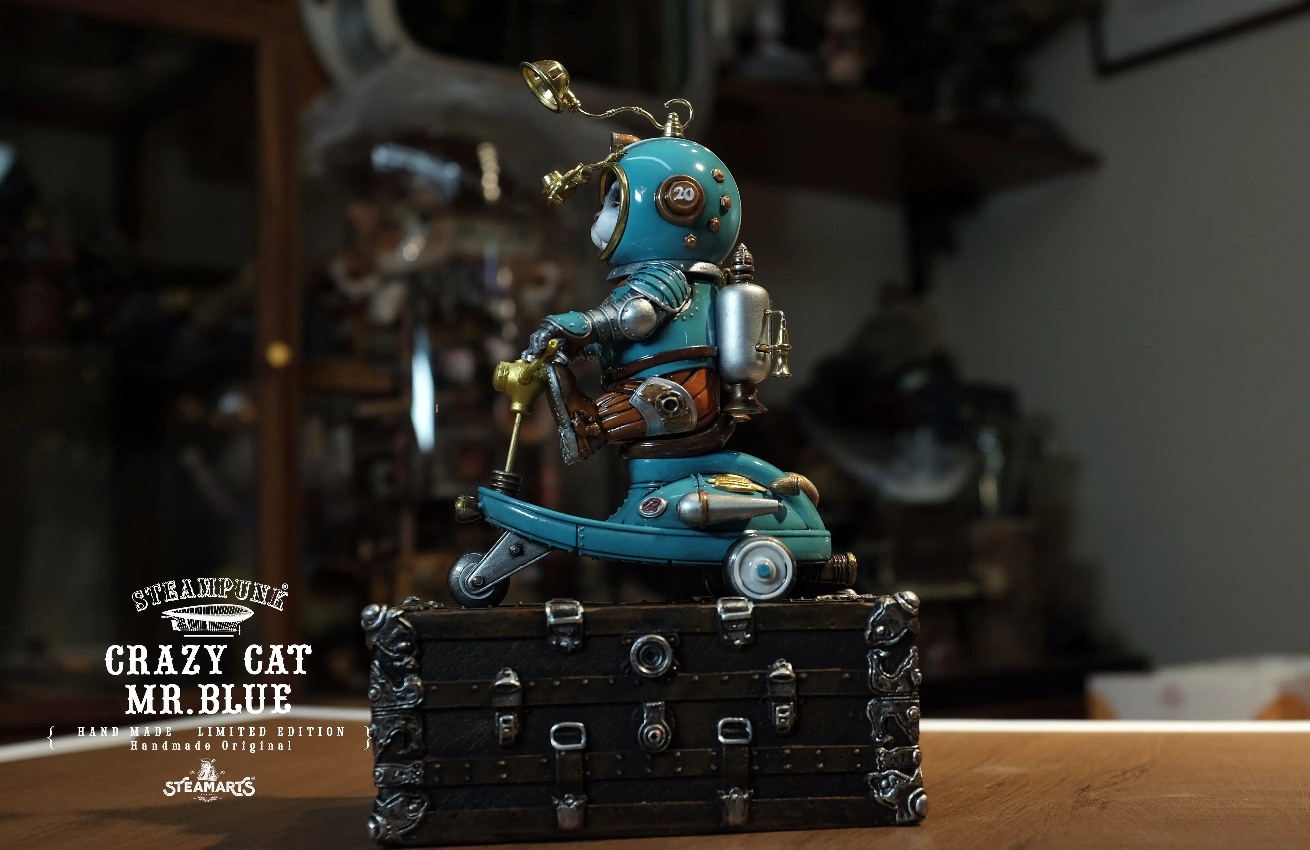 【Pre-sale】Mini Scooter of CRAZY CAT MR.BLUE-STEAMARTS Studio