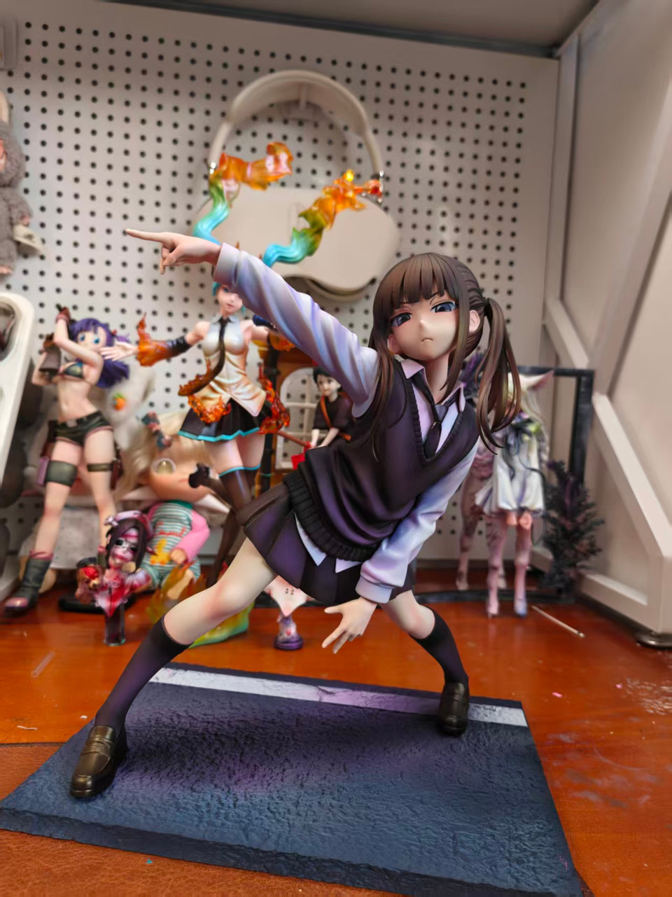 【Pre-sale】1/6 Scale Twin-tailed Girl Hoshino-san-QAQ Studio