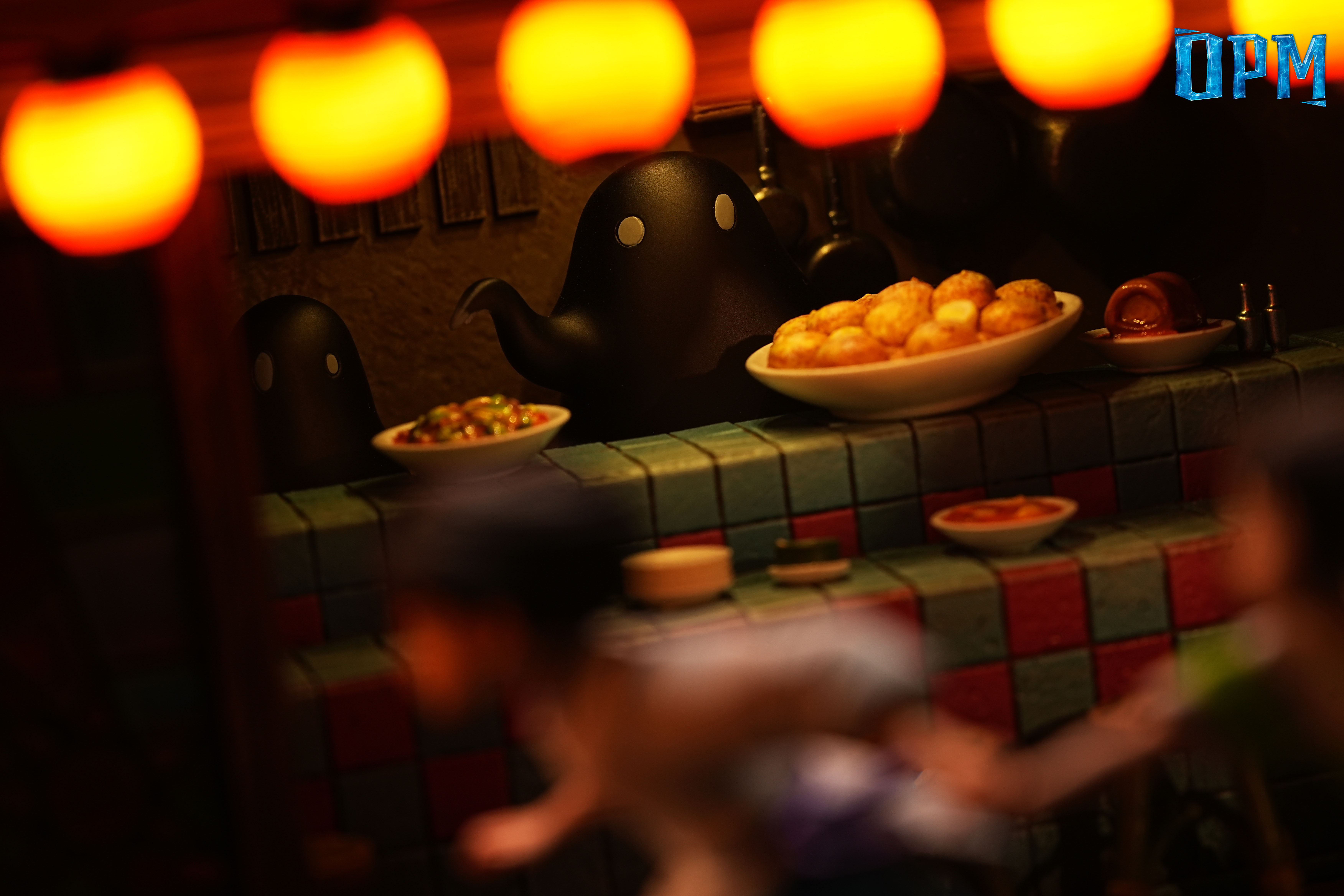【Pre-sale】015 Chihiro Ogino and Haku running with LED-Spirited Away-OPM Studio