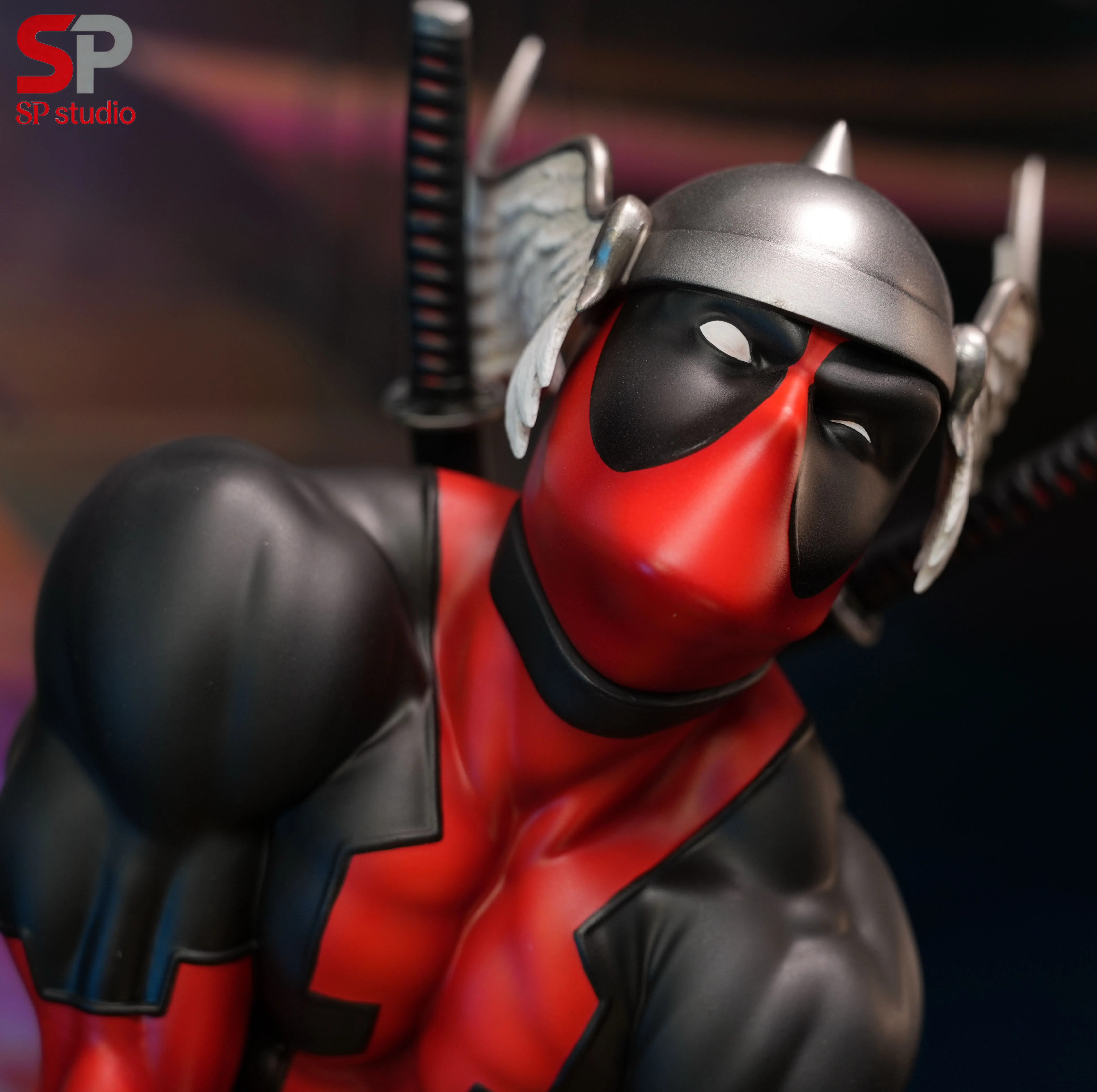 【Pre-sale】1/4 Scale 004 Deadpool with Hammer-SP Studio