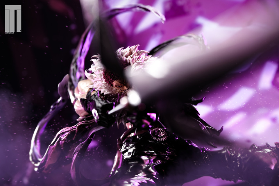 【Pre-sale】POP  Scale Charlotte Katakuri-Iron Curtain Studio