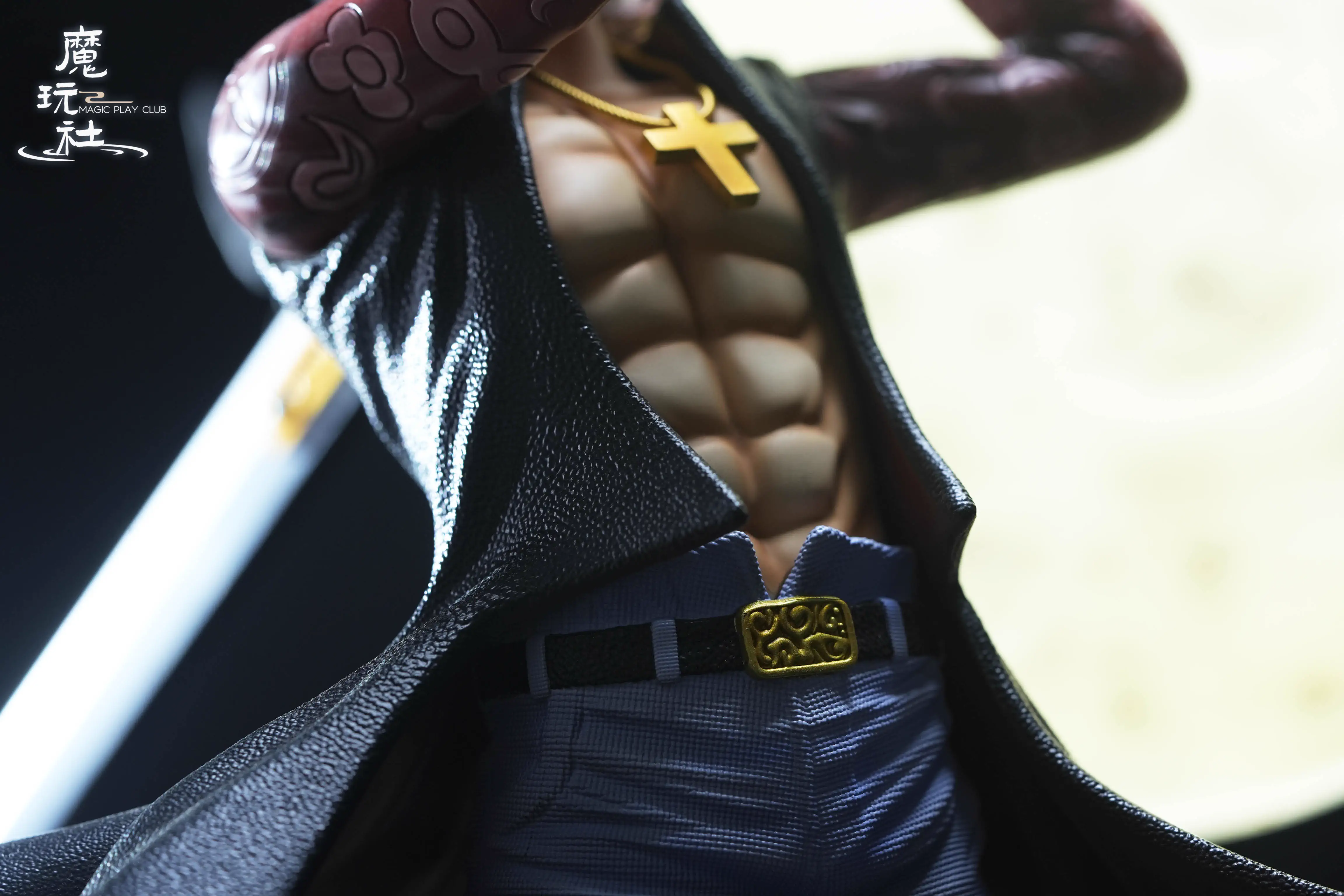 【Pre-sale】1/6 Scale Dracule Mihawk-Magical Play Club