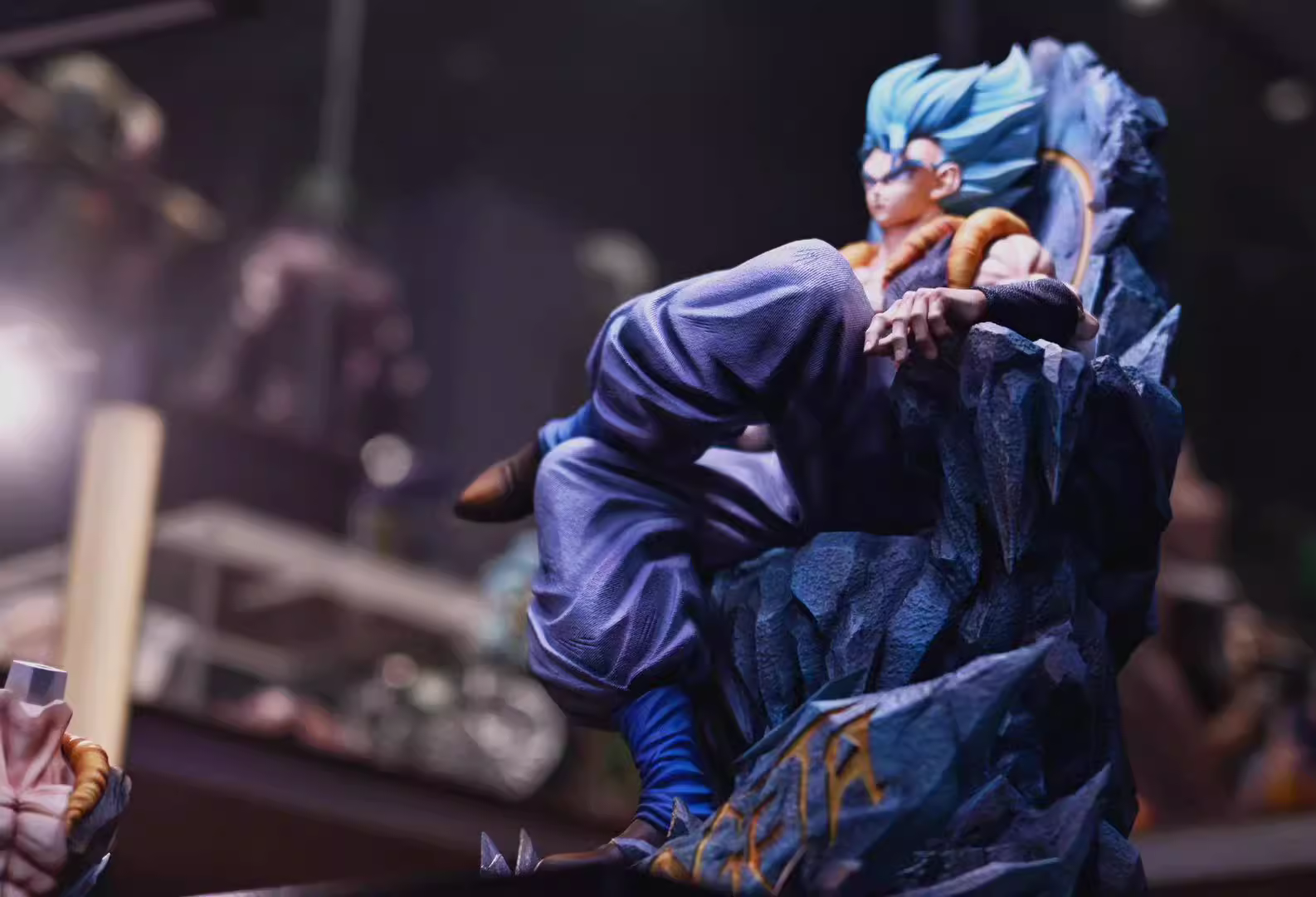 【Pre-sale】1/4 Scale Throne Vegetto and Gogeta-DW Studio