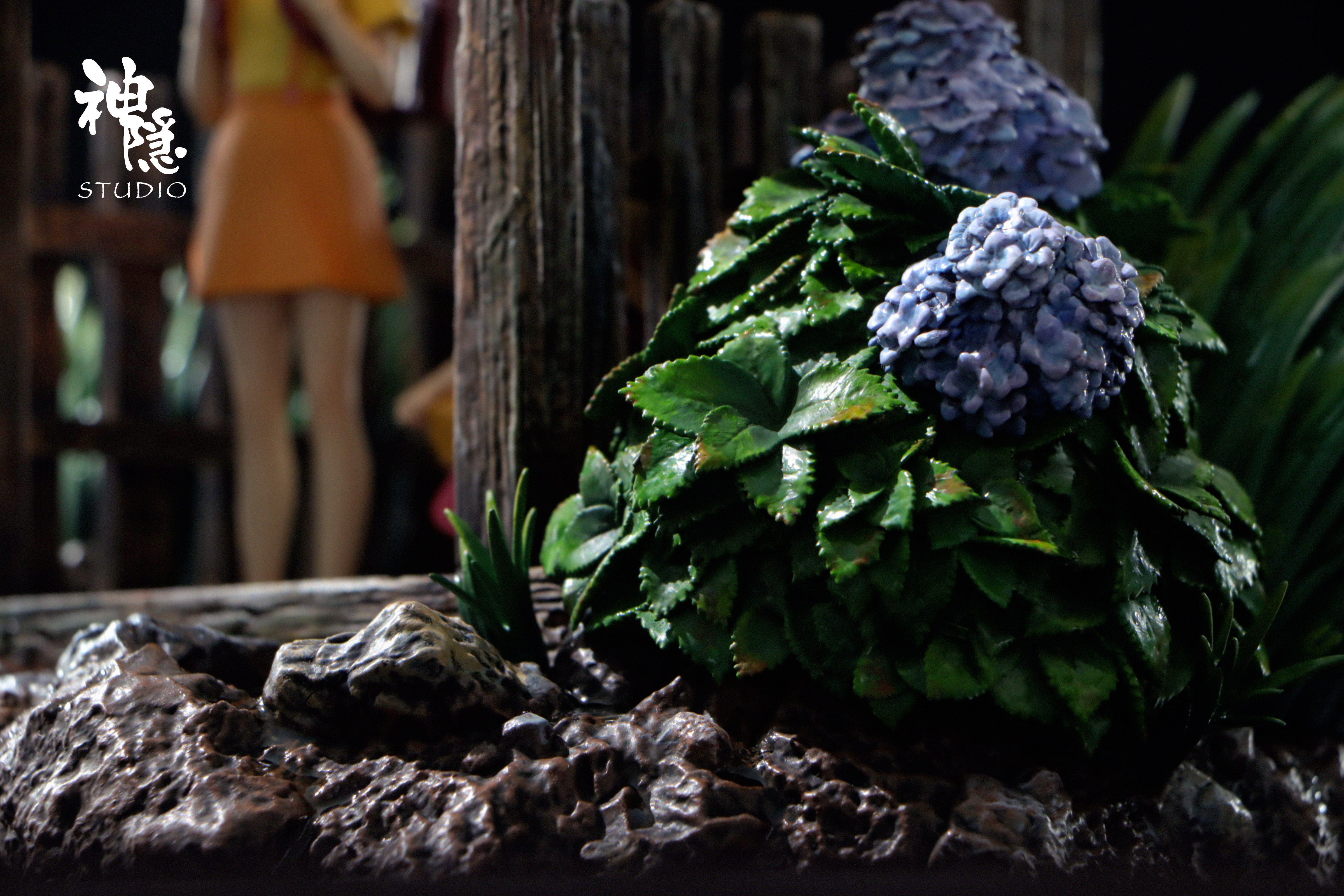 【Pre-sale】Totoro Tenderness in the Rain with LED-ShenYin Studio