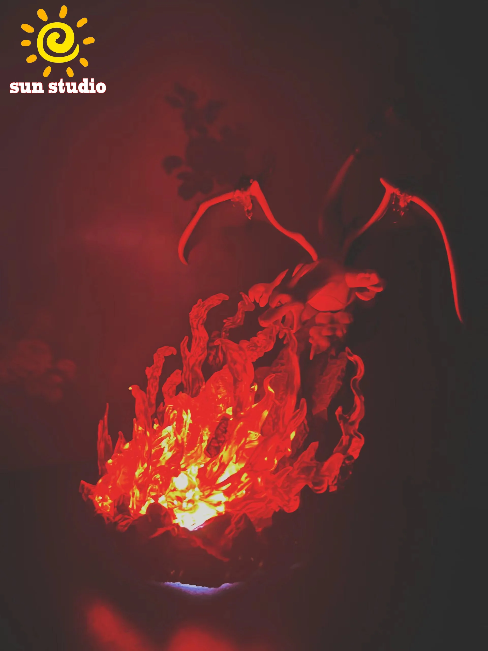 【Pre-sale】1/20 Scale World Zukan Charizard with LED-Pokemon-Sun Studio