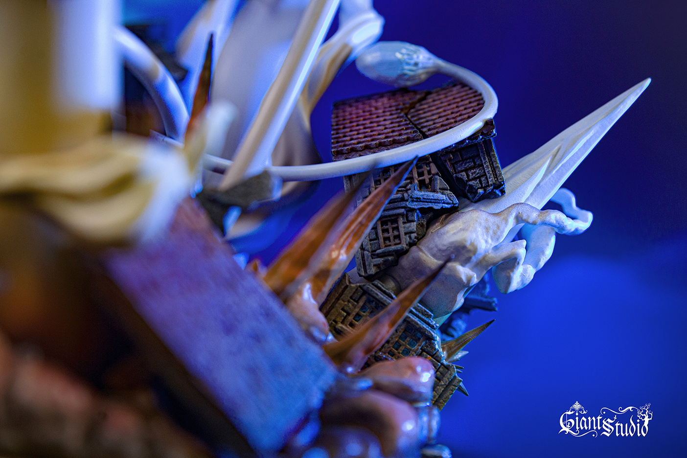 【In stock】The War Hammer Titan-Attack on Titan-Giant Studio