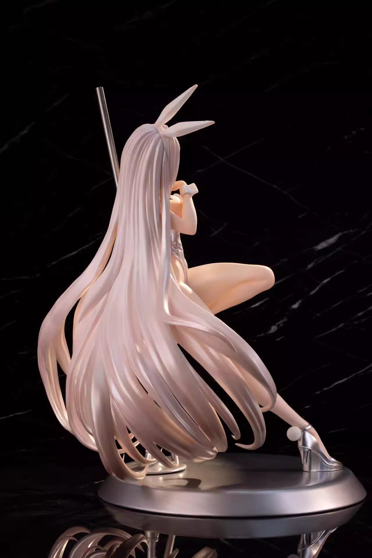 【Sold out】1/4 Scale Bunny Girl-NIKKE：The Goddess of Victory-G Studio