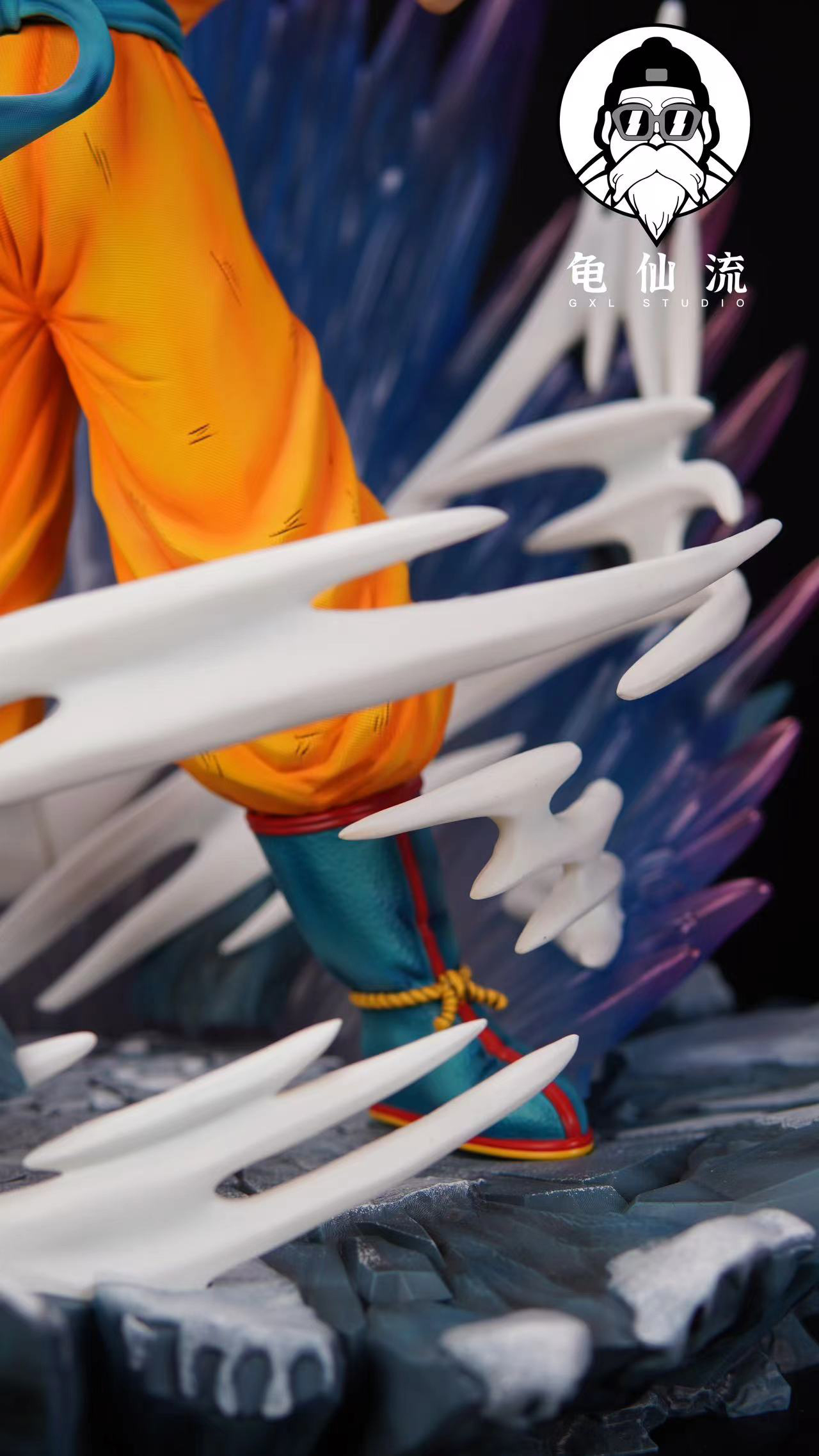 【Pre-sale】1/4 Scale Super Saiyan Blue Son Goku-GXL Studio