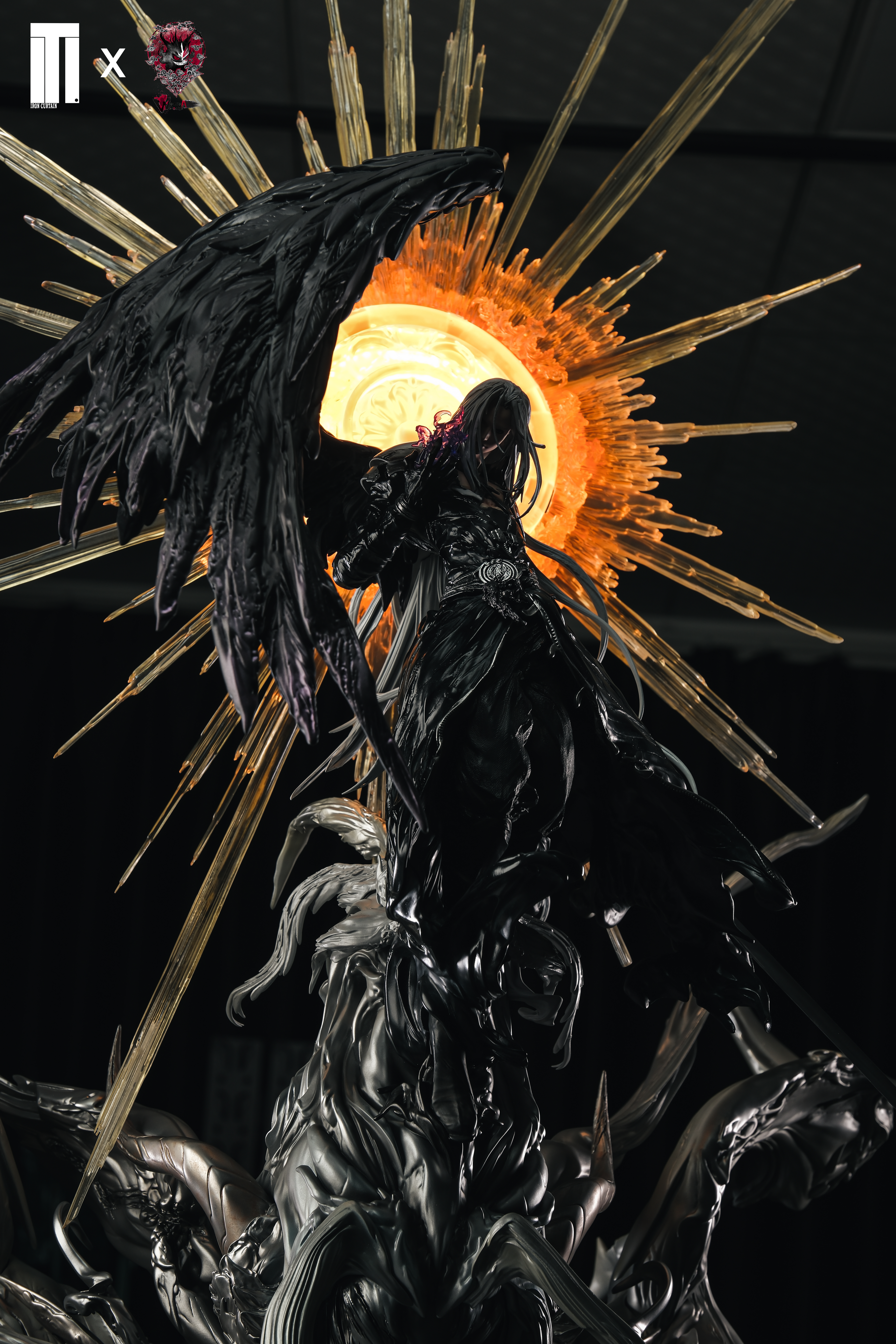 【Sold out】1/4 Scale Anniversary collection Supreme Collection Series Sephiroth-(FF7) Final Fantasy-Iron Curtain