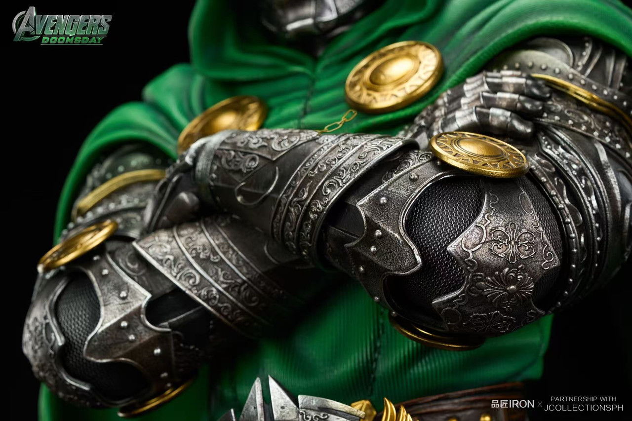 【Pre-sale】1/2 and 1/1 Scale Bust of Doctor Doom-IRON Studio